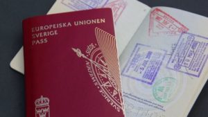 Как получить гражданство Швеции