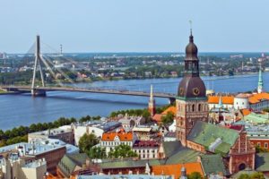 поездки в Латвию
